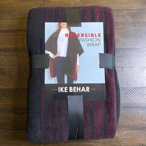 *Brand New Reversible Wrap Black and Burgundy One Size Fits All